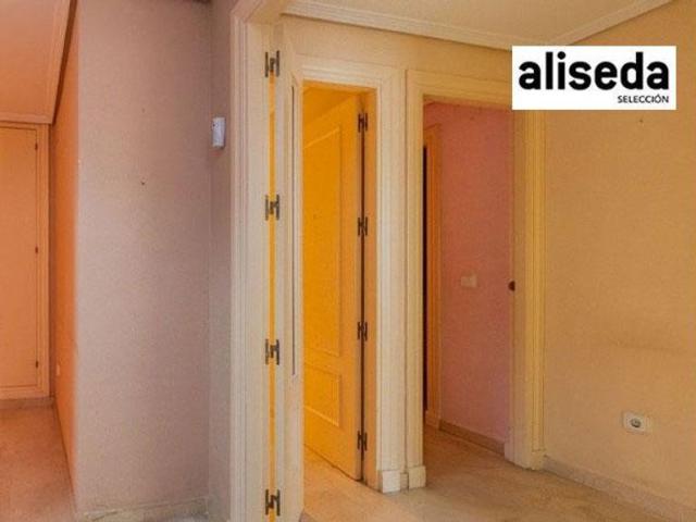 Piso en venta en Casco Antiguo, Sevilla