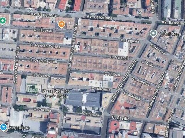 Piso en venta en Gran Eje, Jaén