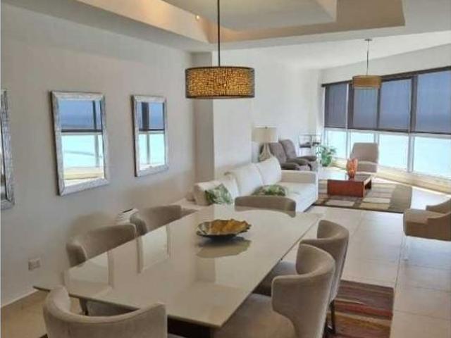 Piso de lujo en alquiler en Bella Vista, Panamá