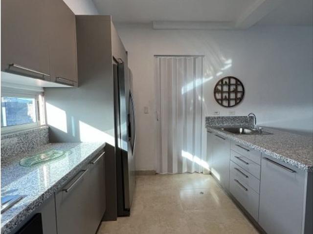 Piso de lujo en alquiler en Bella Vista, Panamá