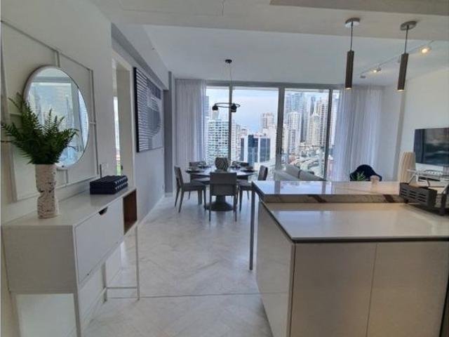 Piso de lujo en alquiler en Bella Vista, Panamá