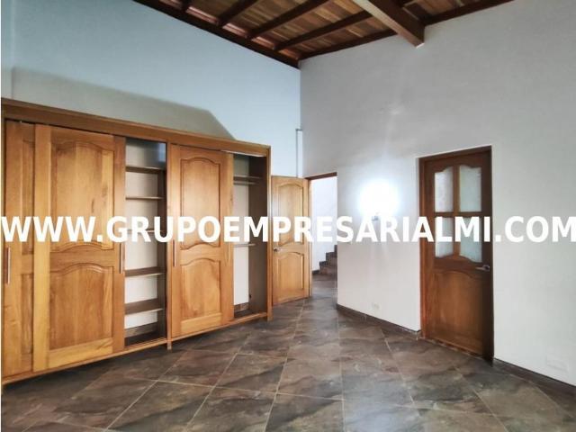 Piso de lujo en alquiler en Envigado, Colombia