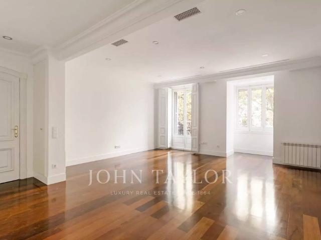 Piso en alquiler en Medina-sidonia, Madrid