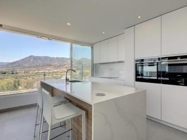 Piso en alquiler en Rio Real, Costa del Sol Occidental