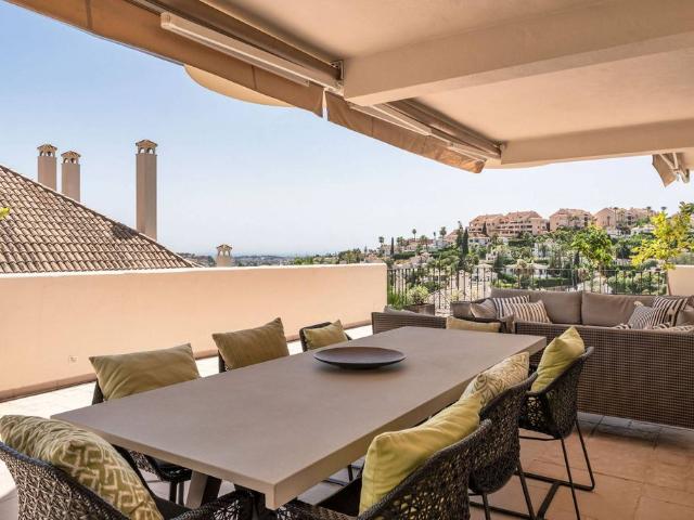 Piso en venta en Nueva Andalucía, Costa del Sol Occidental