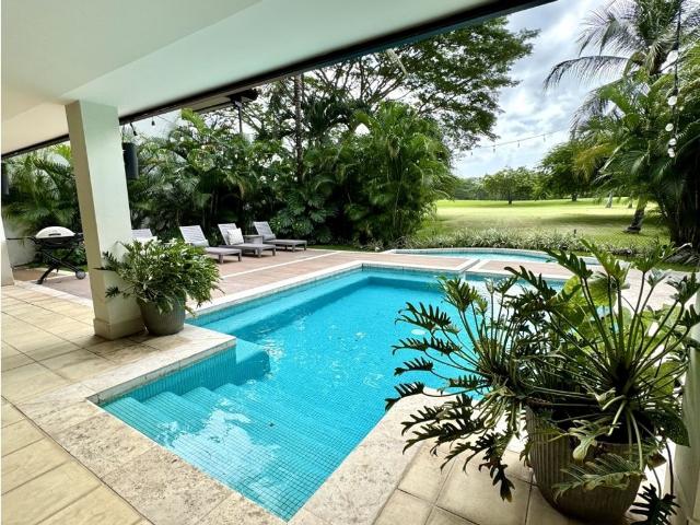 Piso de lujo en venta en Buenaventura, Panamá