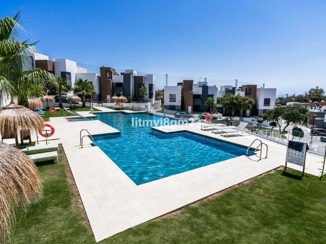 Piso en venta en Artola, Marbella