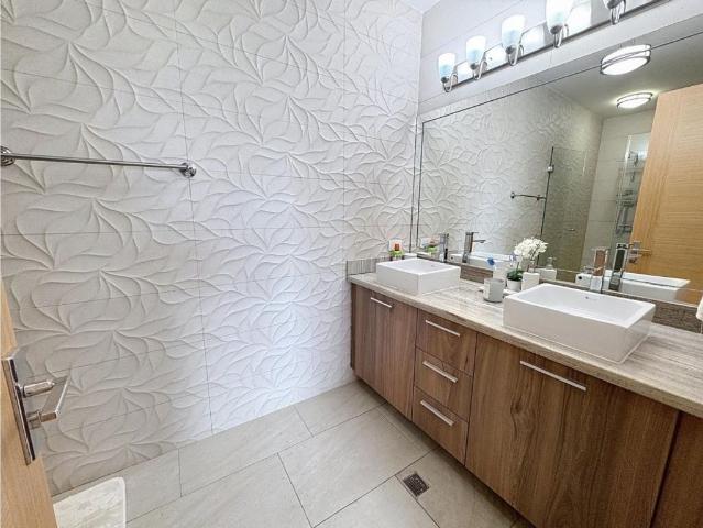 Piso de lujo en venta en Ciudad de Colón, Panamá