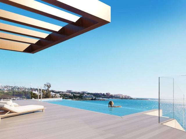 Piso en venta en Barriada Islas Canarias, Costa del Sol Occidental