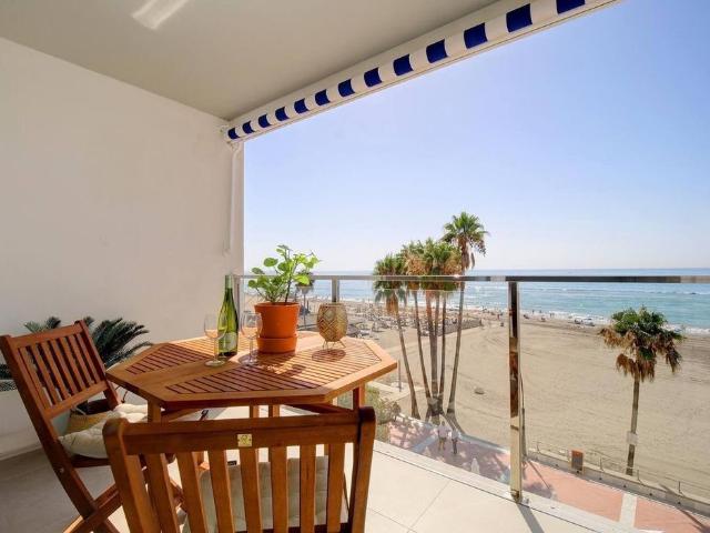 Piso en venta en Barriada Islas Canarias, Costa del Sol Occidental