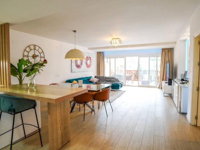 Piso en venta en Las Yucas, Costa del Sol Occidental