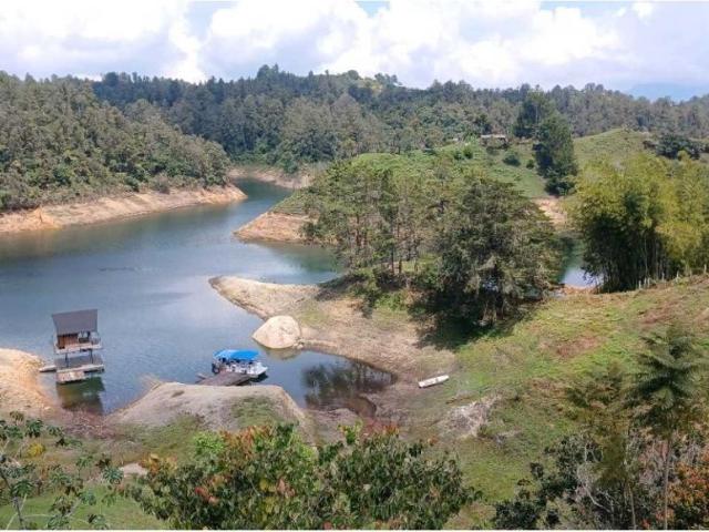 Apartamento en venta en Antioquia, Guatapé