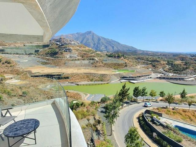 Piso en venta en Nueva Andalucía, Costa del Sol Occidental