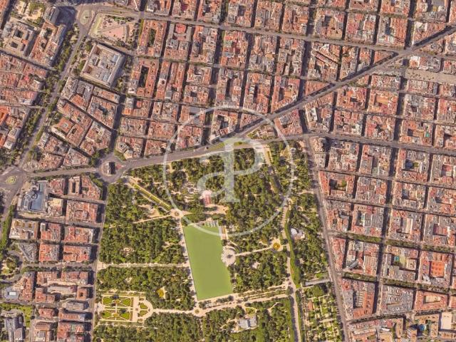 Piso en venta en Retiro, Madrid