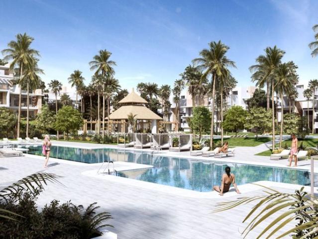 Piso en venta en Benamara Gardens, Estepona