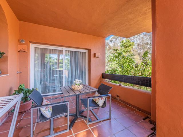 Piso en venta en Nueva Andalucía, Costa del Sol Occidental