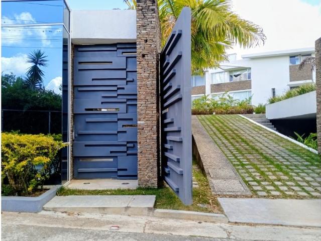 Apartamento en venta en Boca De Uchire, Distrito Capital