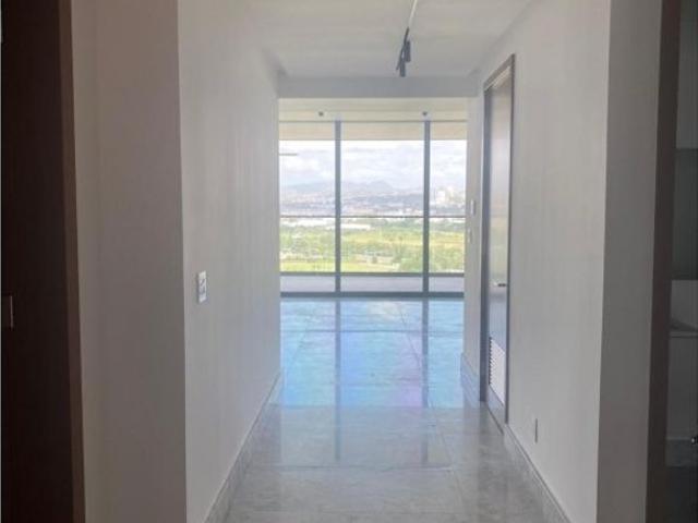 Piso de lujo en venta en Santa María, Panamá