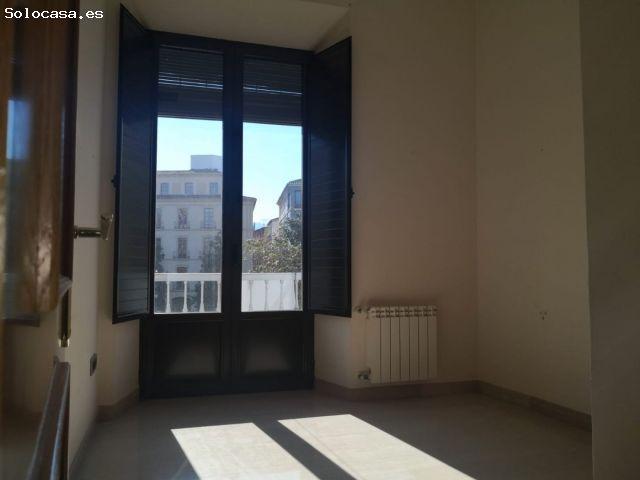 Local Comercial en alquiler en La Granada, Centro - Sagrario