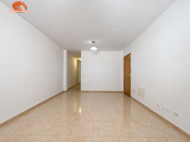 Piso en venta en Agüimes, Canarias