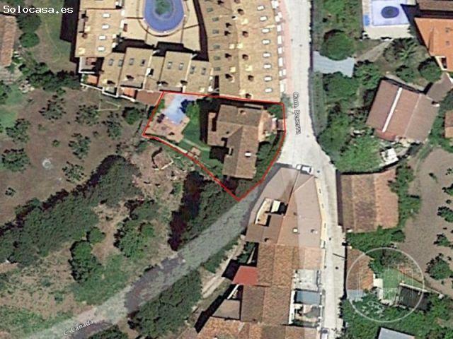 Casa en venta en Candeleda