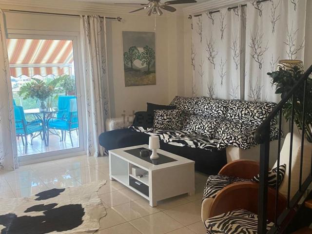 Dúplex en alquiler en Barri Saladar, la Marina Alta