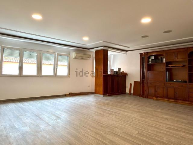 Piso en alquiler en Barri Port / Centro, la Marina Alta