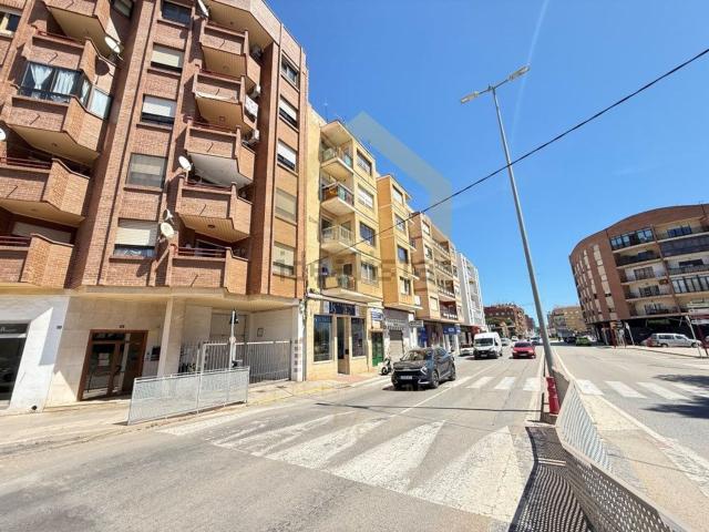 Piso en venta en Barri Oest / Campaments, la Marina Alta