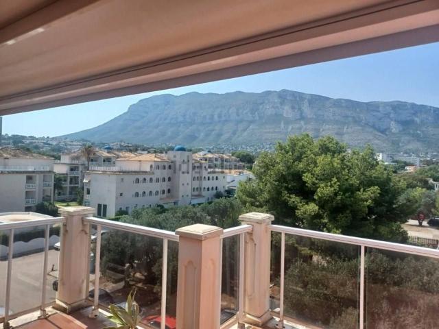 Ático en venta en Dénia, les Rotes