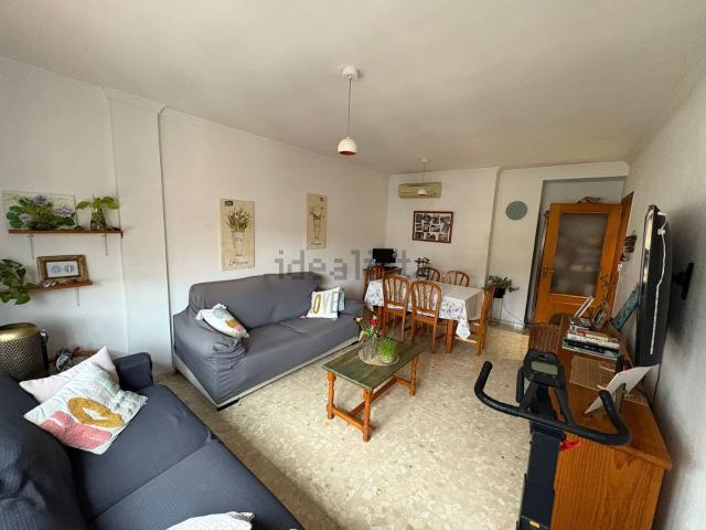 Piso en venta en Barri Oest / Campaments, la Marina Alta