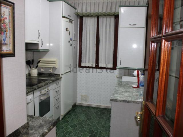 Piso en venta en Derio, Txozna auzoa