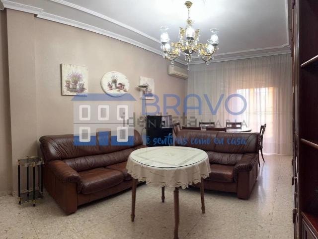 Piso en alquiler en Urbanización Cerro de los Mártires, Don Benito