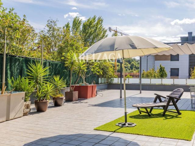 Dúplex en venta en Mendebaldea, Donostia-san Sebastián