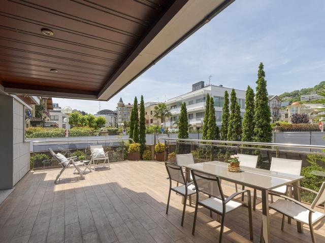 Dúplex en alquiler en Mendebaldea, Donostia-san Sebastián