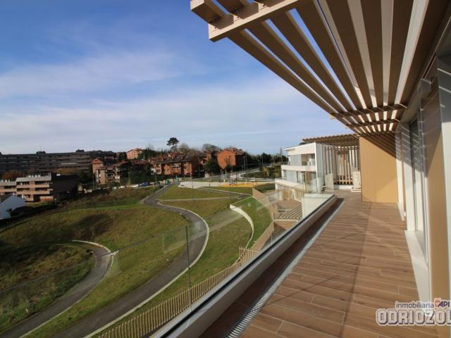Ático en alquiler en Mendebaldea, Donostia-san Sebastián