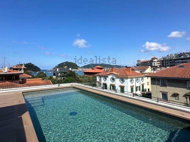 Ático en alquiler en Mendebaldea, Donostia-san Sebastián