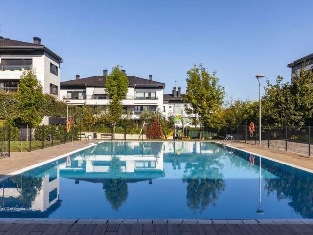 Dúplex en venta en Donostia-san Sebastián, Irola