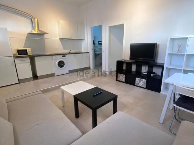 Piso en alquiler en Puerto de la Torre, Málaga-Costa del Sol