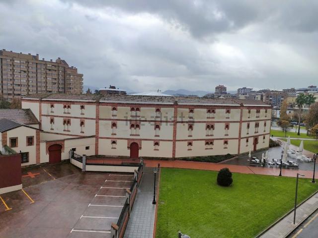 Piso en venta en Gijón, El Coto