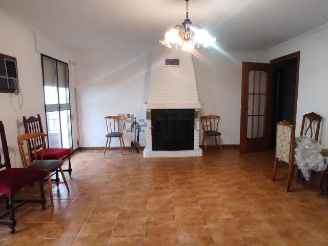 Piso en venta en El Carpio