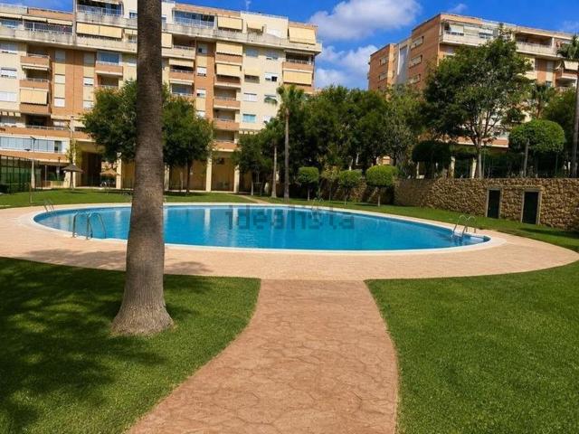 Piso en venta en Teatinos-Universidad, Málaga-Costa del Sol