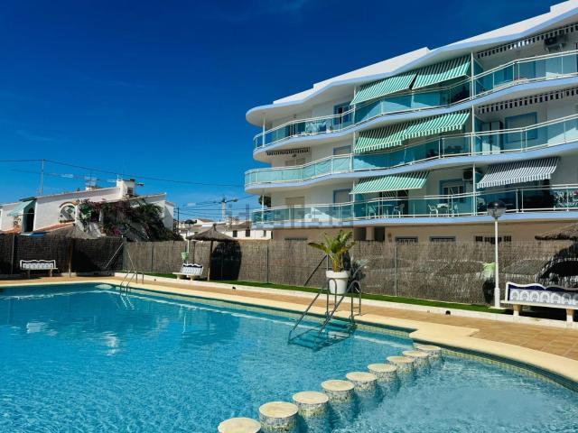 Piso en alquiler en les Marines, Dénia