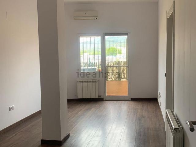 Piso en venta en El Pla De Santa Maria