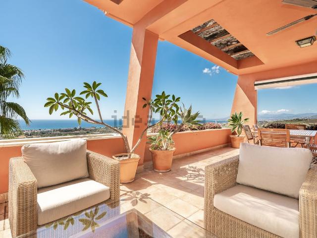 Ático en venta en Rio Real, Costa del Sol Occidental