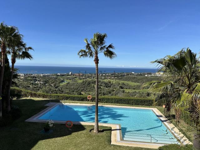 Ático en venta en El Rosario, Costa del Sol Occidental