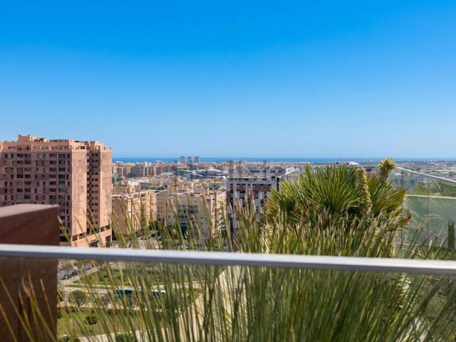 Ático en venta en Teatinos-Universidad, Málaga-Costa del Sol