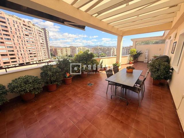 Ático en venta en Teatinos-Universidad, Málaga-Costa del Sol