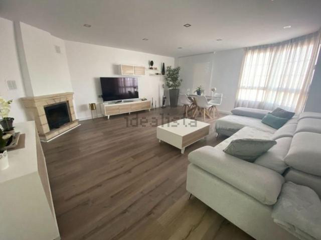 Ático en alquiler en Torrellano, el Baix Vinalopó