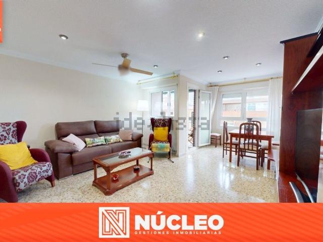 Piso en venta en Fraternidad, Elda