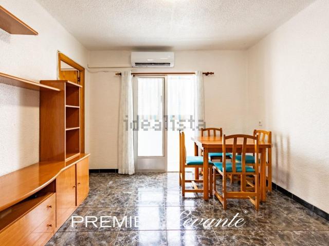 Piso en venta en Barrio Las 300, el Vinalopó Mitjà / El Vinalopó Medio